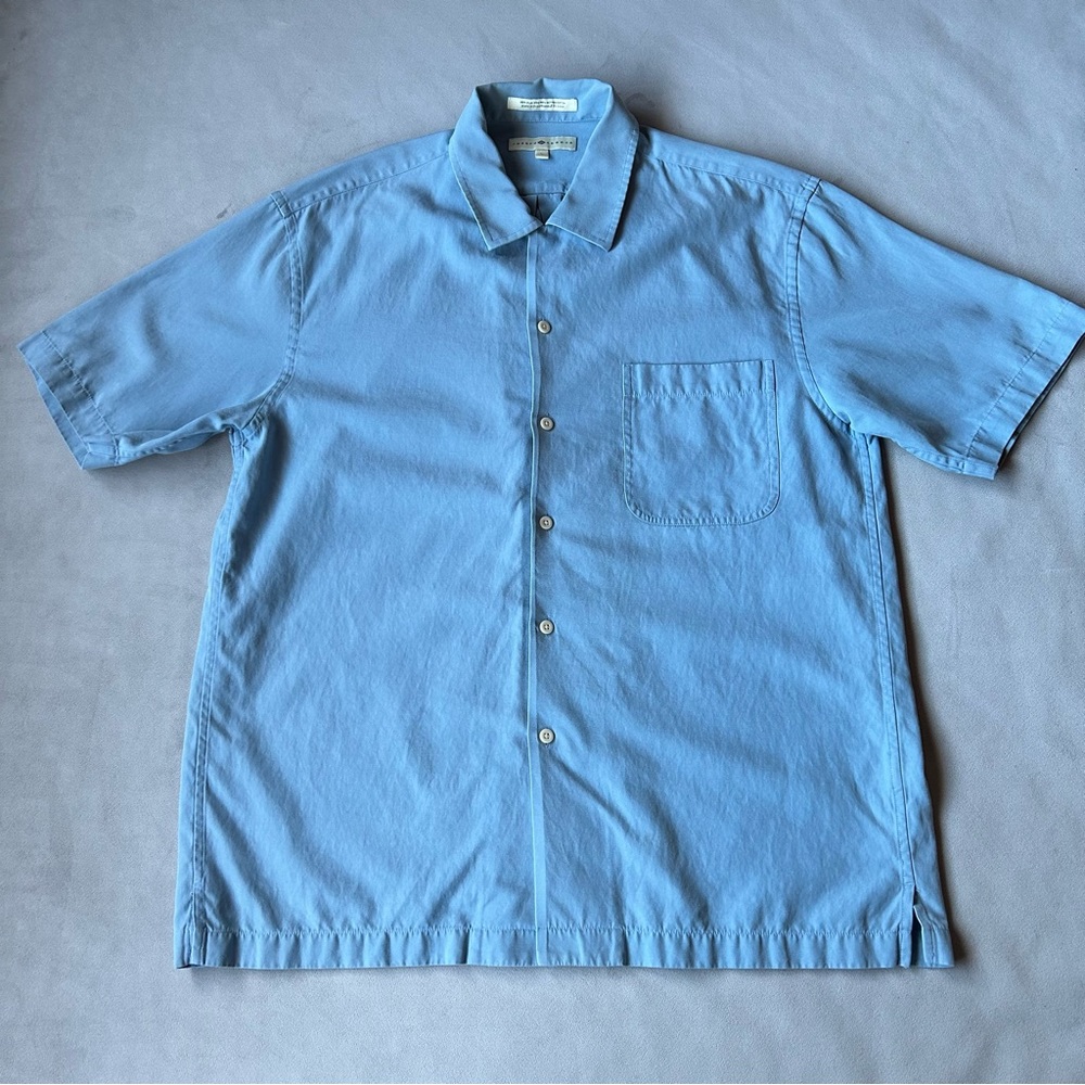 Joseph Abboud ~ Short Sleeve Button Shirt 52% Silk 48% Cotton ~ Men’s Size L